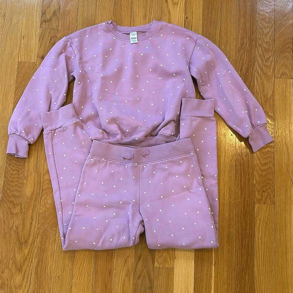 Carters girls sweat pants and sweatshirt Purple with hearts, size 12A - Picture 3 of 4